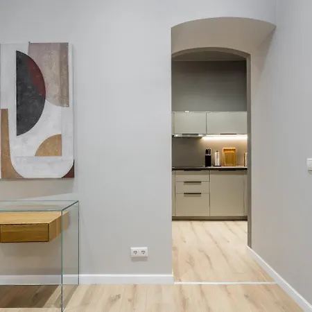 Luxurioese Design Mit Je 3 Schlafzimmern Daire Berlin