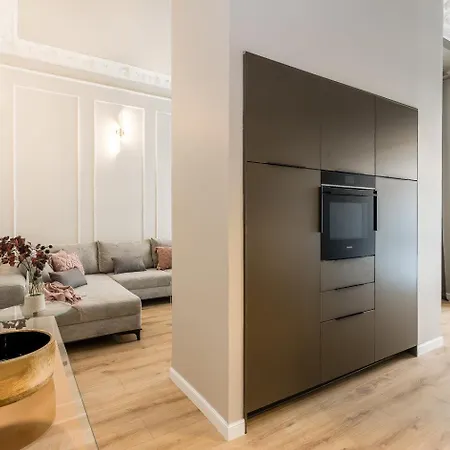Luxurioese Design Mit Je 3 Schlafzimmern Daire