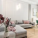 Luxurioese Design Mit Je 3 Schlafzimmern Berlin