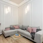 Luxurioese Design Mit Je 3 Schlafzimmern Berlin