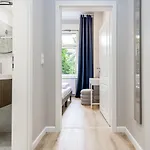 Luxurioese Design Mit Je 3 Schlafzimmern * Berlin