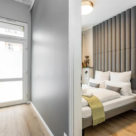 Luxurioese Design Apartments Mit Je 3 Schlafzimmern Berlim