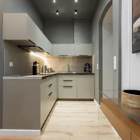Διαμέρισμα Luxurioese Design Mit Je 3 Schlafzimmern *