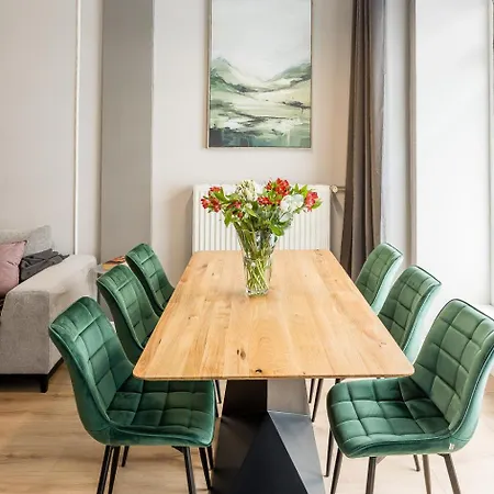 Luxurioese Design Mit Je 3 Schlafzimmern Апартаменты *