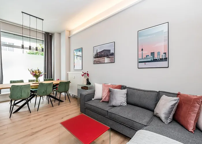 Luxurioese Design Mit Je 3 Schlafzimmern * ברלין