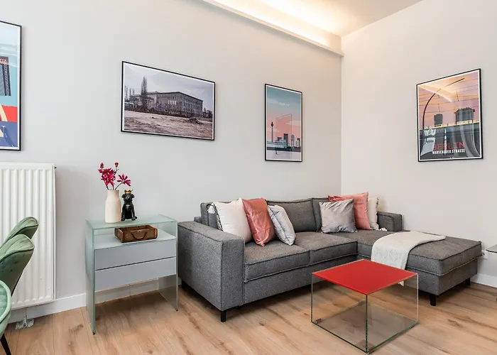 Luxurioese Design Mit Je 3 Schlafzimmern *