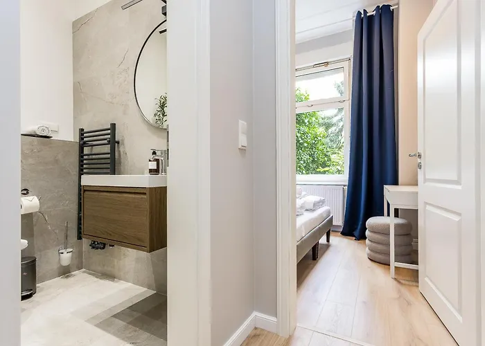 Luxurioese Design Mit Je 3 Schlafzimmern Appartement